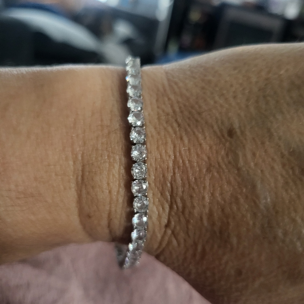 sterling silver tennis braclet .925 stamped